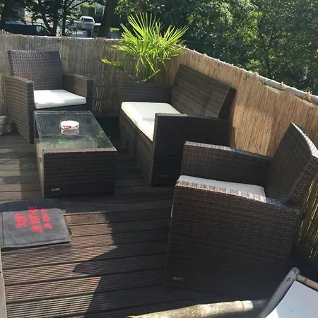 Apartmán Flat Sud, 15 Min Near Exibition Dusseldorf And Airport Dus